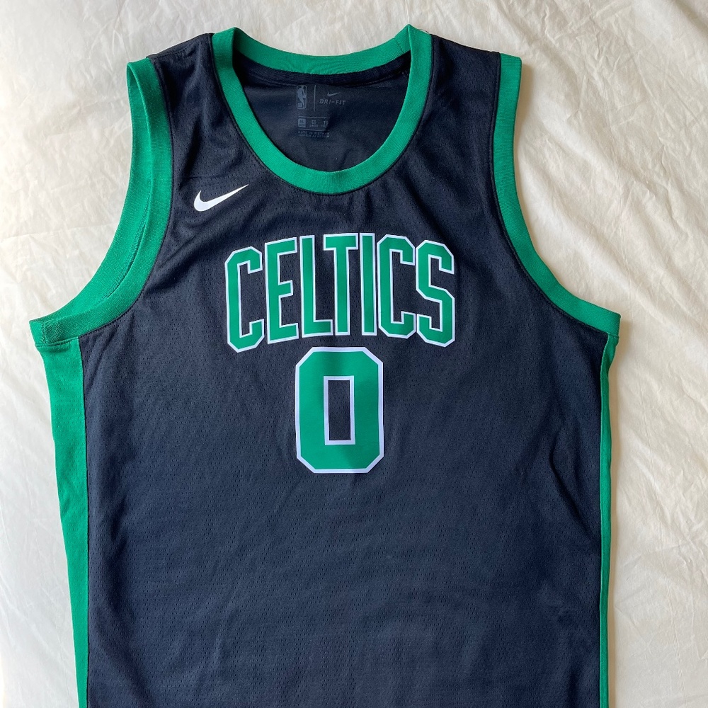 Jayson Tatum Celtics jersey